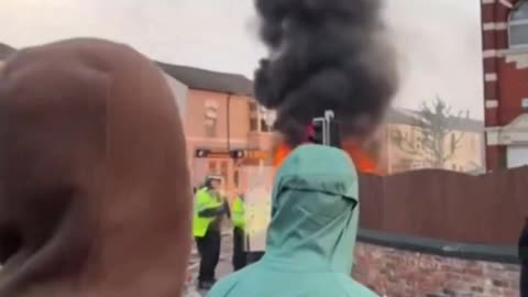British Protesters Try To Enter Southport Mosque