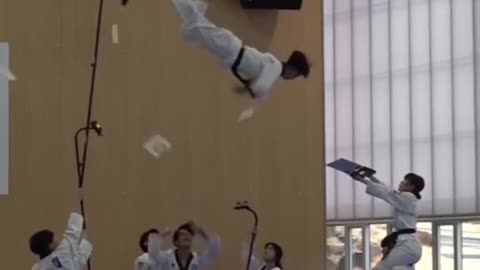 Watch out for his kicks 🔥 (tkd_park_01IG) #taekwondo #martialarts #nodaysoff