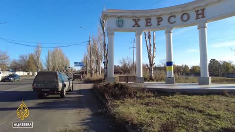 President Zelenskyy visits Kherson after Russian withdrawal