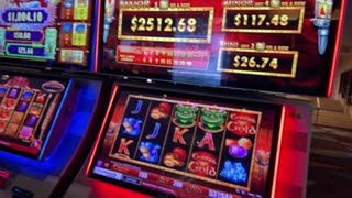 GRAND JACKPOT on Las Vegas Slot Machine