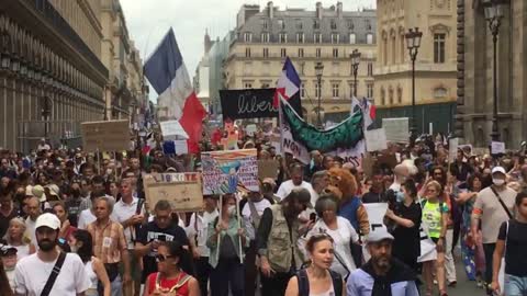 Our French Brothers and Sisters Standing Up to tyranny... VIVE LA RÉSISTANCE!!!