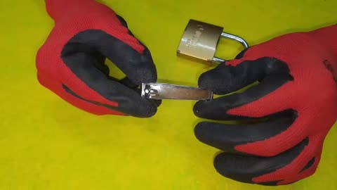 How To Open A Lock Without A Key! Ways To Easily Open A Lock!