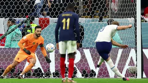 England 1-1 France! Harry Kane levels from the penalty spot