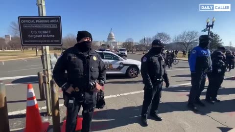 BLM Antifa Screaming at Capitol Police
