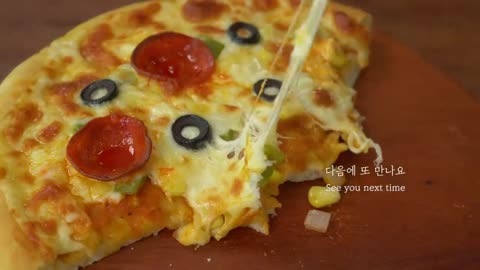 Best Homemade Pizza :: Pizza Dough Recipe :: Tomato Sauce Recipe :: It is very delicious