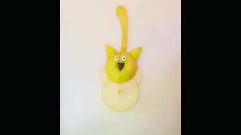 Make a simple fruit cat decoration with pear/ super easy food art and craft