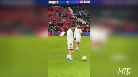 Lionel Messi teaches Mbappe How It is Done 🎯