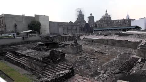 North America's first ladies visit Templo Mayor