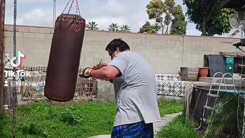 Old School Leather Punching Bag Workout Part 12. Punch Cardio Training with over 1100 punches thrown