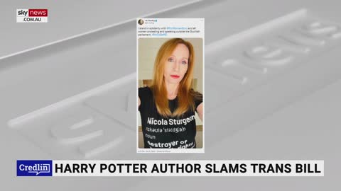 JK Rowling again causes 'Twitter stir' for 'all the right reasons'