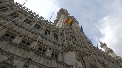 10_Top_Tourist_Attractions_in_Brussels_-_Travel_Video