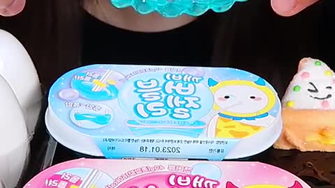 Egg Jelly, Bubble Jelly, Tiktok Jelly #zoeyasmr #zoeymukbang #bigbites #mukbang #asmr #food #먹방 #틱톡푸