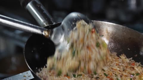 Cooking Extravaganza: Fried Rice Like You've Never Seen Before!
