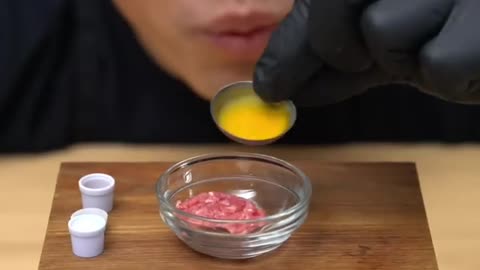 Tiny cheese burger