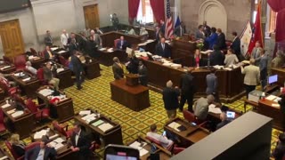 BREAKING: LEFTISTS STORM TENNESSEE CAPITOL