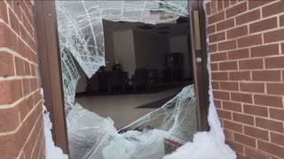 New York State / Looting a problem in Buffalo NY after the blizzard