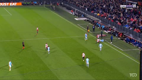 Feyenoord - Lazio doelpunt Santiago Gimenez met Arabisch commentaar