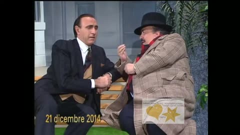 1990: #MaurizioCostanzo e #PippoBaudo a spasso nel 2014😂