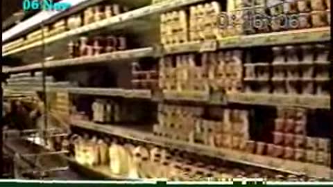 1992 M11 Viaje a San Martin - Visitando un supermercado de la isla