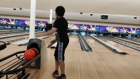 Spencer bowling Stars and Strikes VID_20210911_133513