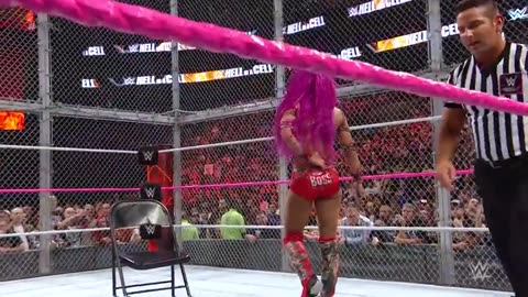 FULL MATCH - Sasha Banks vs. Charlotte – Raw Women’s Title Hell in a Cell Match: Hell in a Cell