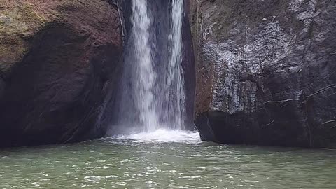 Waterfall in Costa Rica 🇨🇷
