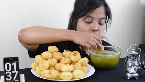 7 min 50 PANIPURI CHALLENGE 8000 RS PANIPURI CHALLENGE 🤑 #mukbang #challenge #minkutinku