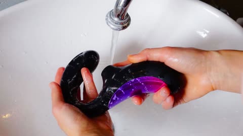 Choosing the Right Care for Your Vibrators: Safety and Cleanliness Tips