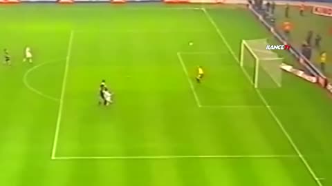 Ronaldinho Goals That SHOCKED The World