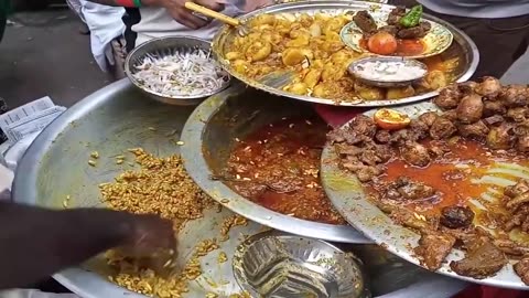 $1 street food in indian | typical Indian food with a warm touch by the seller