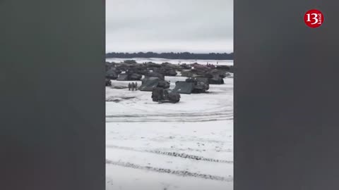 Hundreds of Ukrainian equipment spotted preparing for battle near Izyum - drone footage