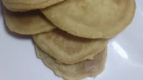 FLUFFY PANCAKES