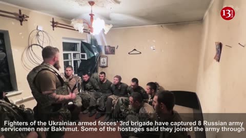 Ukrainian officer's conversation with captured Russian soldiers near Bakhmut