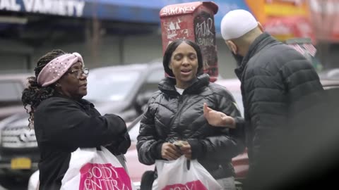 Muslim Asks Strangers For Money, Then Giving Them 100x What They Gave Him! (EMOTIONAL)