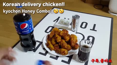 #한국치킨!!#Korean delivery chicken!!