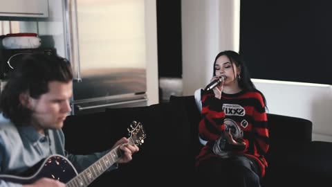 maggie lindemann - we never even dated (acoustic)
