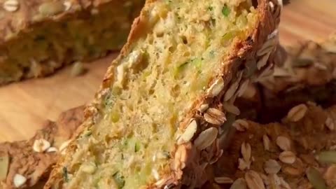 NO KNEAD NO YEAST EASY ZUCCHINI BREAD