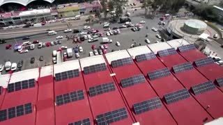 Mexico food market doubles as solar power farm