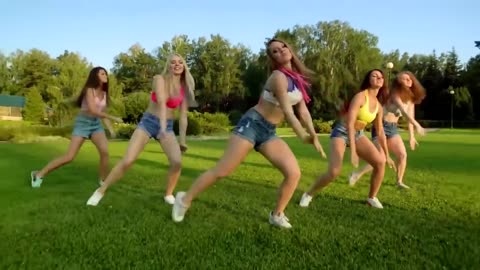 hot girl dance moves