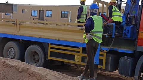 How to load boom truck concrete stone it's very very hard work