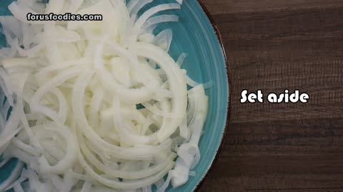 Onion Straws Recipe - Golden and Delicious
