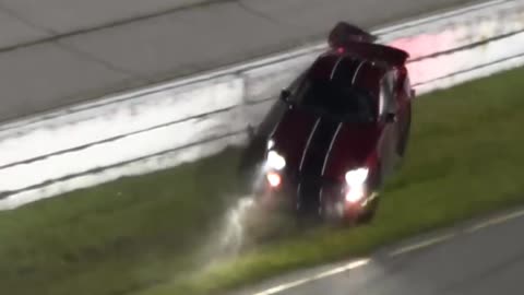 Oh NO! Shelby GT350 Crash.
