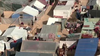 Palestinians take refuge in tent camp in Gaza's Rafah