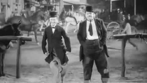 Laurel and Hardy Do Michael Jackson