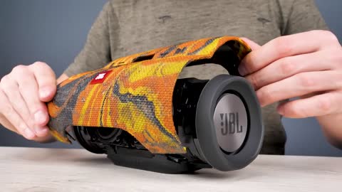 Customize your JBL Speaker with Hydro Dipping