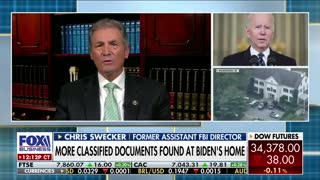 Former assistant FBI Director Chris Swecker: Everything about classified docs find is weird