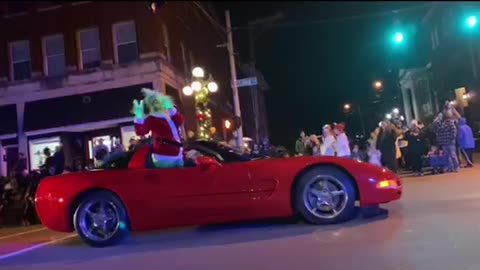 Christmas Parade (part 2)