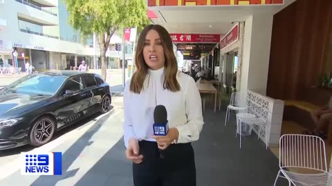 Wild brawl breaks out at popular Sydney beachside spot | 9 News Australia