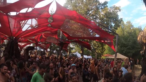 When you fly in the dancefloor - Forest Soul Gathering Amazing Vibe !