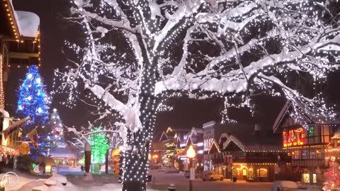 Top 10 Best Christmas Towns in America